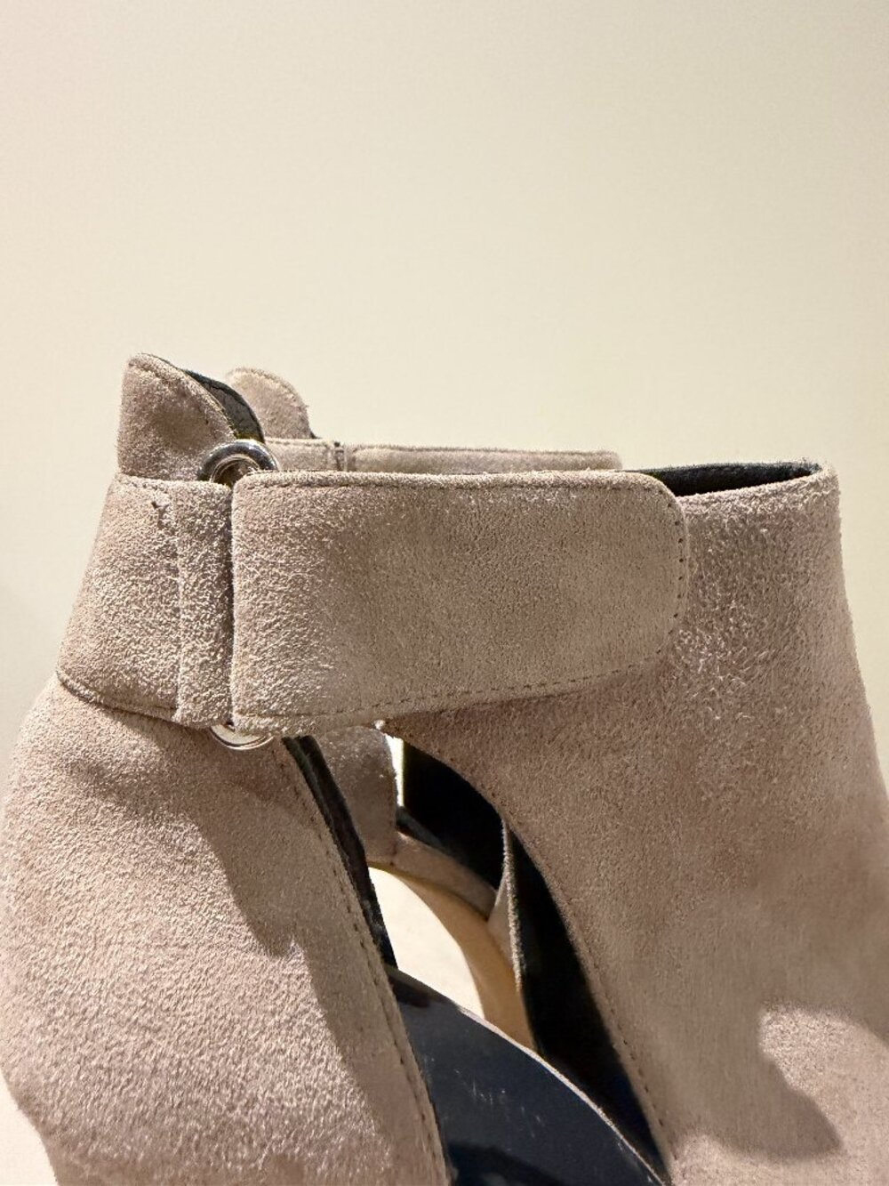 Stuart Weitzman Taupe Suede Cutout Peep-Toe Ankle High Heels - Size 9 - Picture 5 of 9